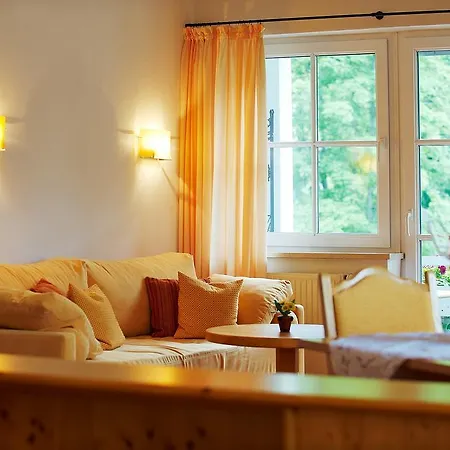 Pensionat Haus Parkblick 3*