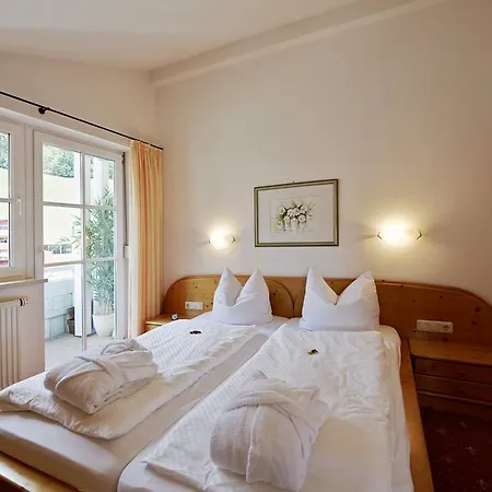 Haus Parkblick 3*