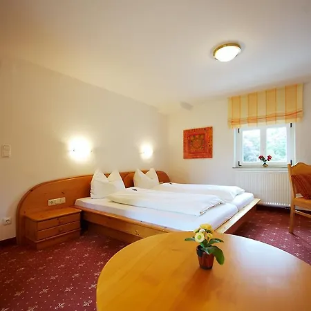 Haus Parkblick Gasthof 3*